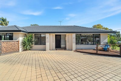 /international/au/8-ayton-way-duncraig-wa-151015644/