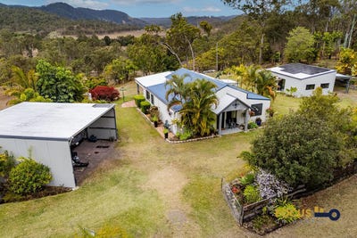 /international/au/83-lawrie-rd-sarina-range-qld-152535068/
