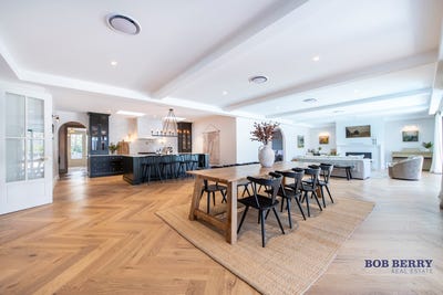 /international/au/15-clearwater-place-dubbo-nsw-148660228/?lang=en