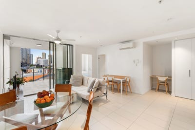 /international/au/1009-338-water-street-fortitude-valley-qld-151422980/