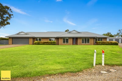 /international/au/17-baden-drive-toolamba-vic-150727500/