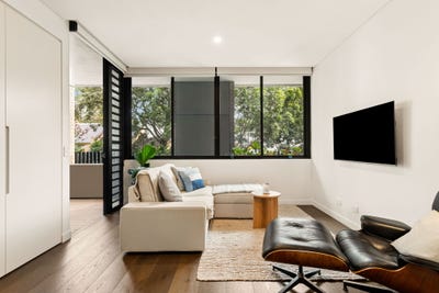 /international/au/131-6-elger-street-glebe-nsw-151305568/