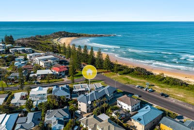 /international/au/7-12-pacific-parade-yamba-nsw-151513324/