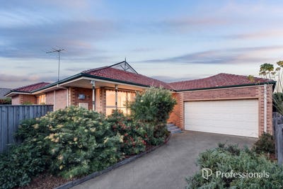 /international/au/2-22-marsham-road-mount-waverley-vic-151224324/