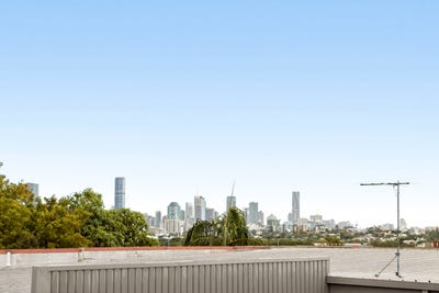 /international/au/7-66-kirkland-avenue-coorparoo-qld-151033100/