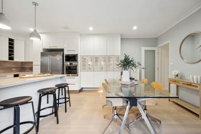 /international/au/9-northcott-street-queanbeyan-nsw-151266024/