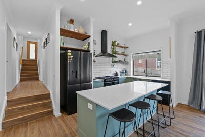 /international/au/29-kookaburra-grove-neerim-south-vic-148057460/