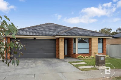 /international/au/22-leslie-street-marong-vic-152490188/