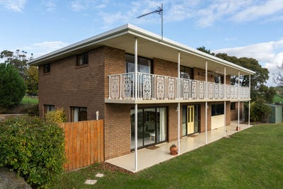 /international/au/28-merinda-drive-ulverstone-tas-151203592/