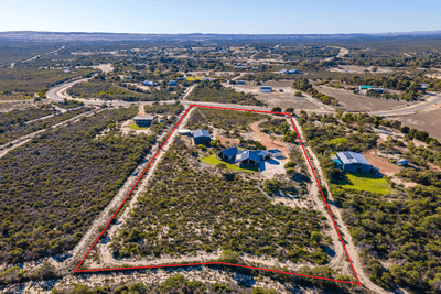 /international/au/59-flying-foam-way-jurien-bay-wa-148064648/