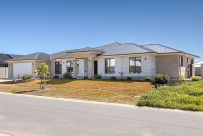 /international/au/6-woodrush-court-barnawartha-vic-152460096/