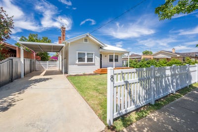 /international/au/8-annerley-avenue-shepparton-vic-151408432/