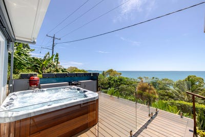 /international/au/1385-mossman-daintree-road-rocky-point-qld-151185468/