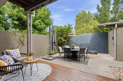 /international/au/2-87-sherwood-road-toowong-qld-151140780/