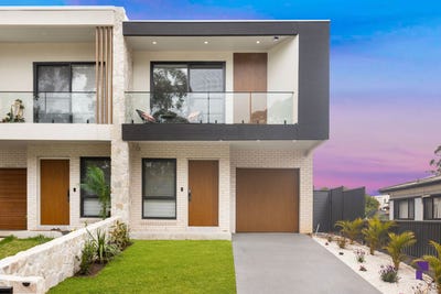 /international/au/5b-hervey-street-georges-hall-nsw-152563848/