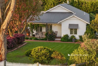/international/au/5-marion-place-drouin-vic-152485088/