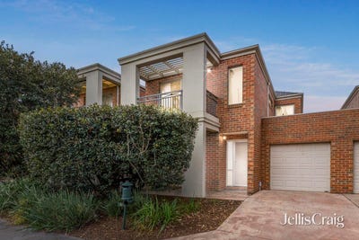 /international/au/3-longleaf-grove-mitcham-vic-151254332/