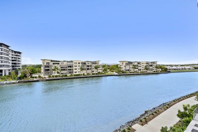 /international/au/1306-10-sickle-avenue-hope-island-qld-150824192/