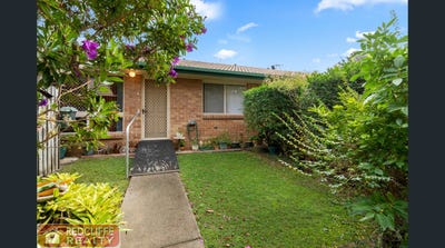 /international/au/1-40-greenup-street-redcliffe-qld-151016220/