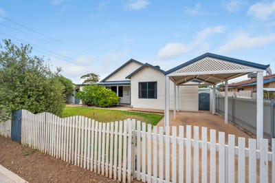 /international/au/114-hare-street-lamington-wa-151241624/