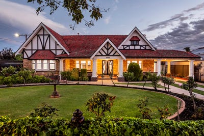 /international/au/325-henley-beach-road-brooklyn-park-sa-150820984/