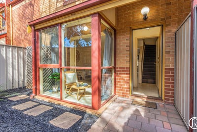 /international/au/45-henley-beach-road-mile-end-sa-152287876/
