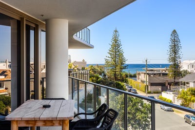 /international/au/305-15-peerless-avenue-mermaid-beach-qld-151278604/