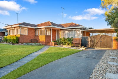 /international/au/22-benine-drive-cambridge-park-nsw-148510268/