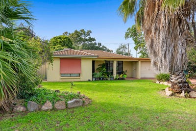 /international/au/29-goborra-street-glenfield-park-nsw-151434392/