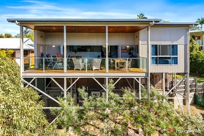 /international/au/38-eden-way-yeppoon-qld-151412340/