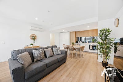/international/au/74-elizabeth-street-adelaide-sa-148171864/