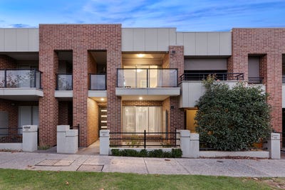 /international/au/51-park-terrace-blakeview-sa-151161912/