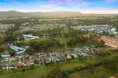 /international/au/1-2-25-links-avenue-cessnock-nsw-151400844/