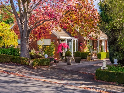 /international/au/119-poplar-parade-youngtown-tas-151142752/