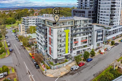 /international/au/803-6-charles-street-charlestown-nsw-148748444/