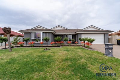 /international/au/1-teramo-street-leeton-nsw-152547436/