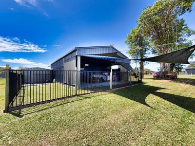 /international/au/24-hawthorne-drive-kurrimine-beach-qld-152547808/