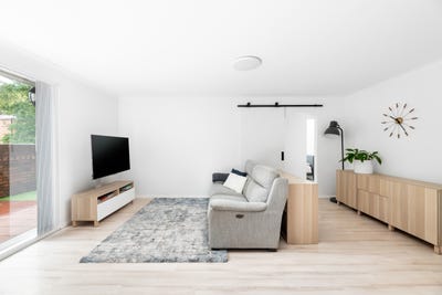 /international/au/22-2-railway-crescent-jannali-nsw-148742664/?lang=id