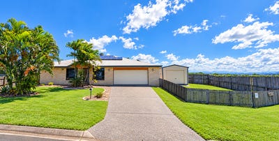 /international/au/64-james-muscat-drive-walkerston-qld-152655252/