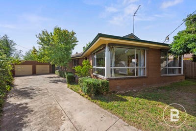 /international/au/4-glendale-court-lake-wendouree-vic-150820140/