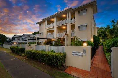 /international/au/9-190-192-buchan-street-bungalow-qld-148530332/