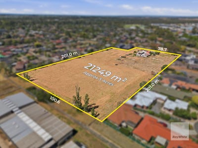 /international/au/13-chirnside-avenue-werribee-vic-150405620/