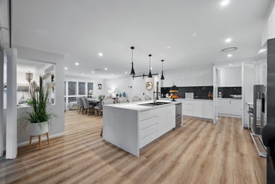 /international/au/107-bluestone-drive-glenmore-park-nsw-148093252/