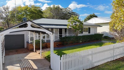 /international/au/81a-south-street-rangeville-qld-151590920/