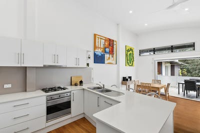 /international/au/2-240-terrigal-drive-terrigal-nsw-152658236/