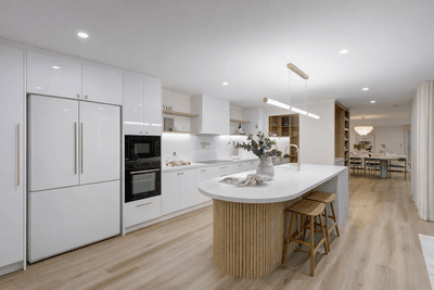 /international/au/17-cayman-crescent-ormiston-qld-150941924/