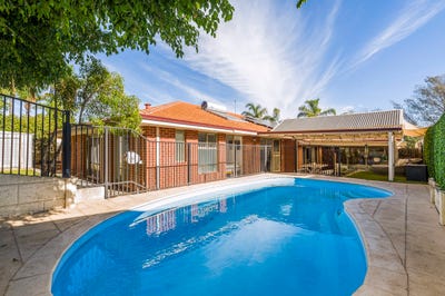 /international/au/4-lamond-close-kinross-wa-151178480/