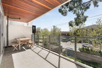 /international/au/8-646-malvern-road-prahran-vic-152469928/