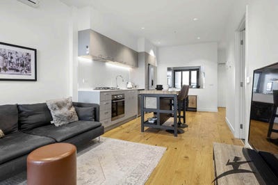 /international/au/207-16-clyde-street-mall-frankston-vic-151429844/