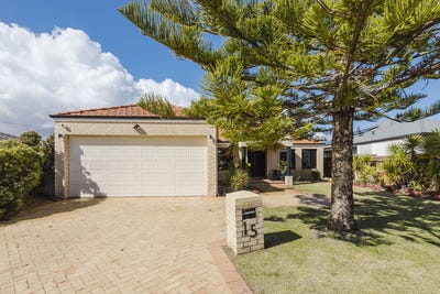 /international/au/15-bodrum-crescent-mindarie-wa-148703116/